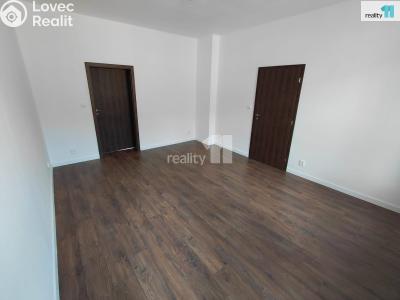 Rent apartment 3+1 Aš, Údolní č. 7