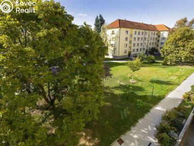 Sale apartment 2+1 Pardubice, Pichlova 2536 č. 10