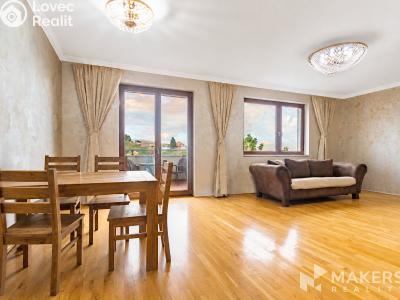 Pronájem bytu 3+KK Praha, U Dívčích hradů č. 8
