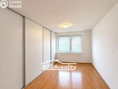 Sale apartment 2+1 Zlín, Kvítková 4124 č. 2