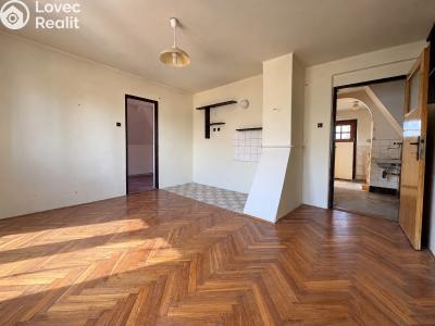 Prodej rodinného domu Pardubice, Na Vrškách 105 č. 14