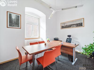 Pronájem kanceláře Pardubice, třída Míru 62 č. 7