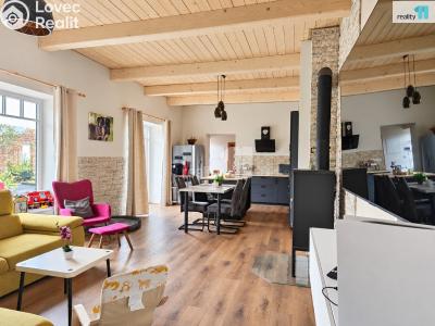 Sale hut Vinary č. 19