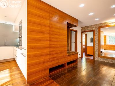 Продаж квартири 3+KK Průhonice, Na Sídlišti III 402 č. 14