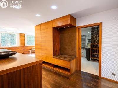 Продаж квартири 3+KK Průhonice, Na Sídlišti III 402 č. 16