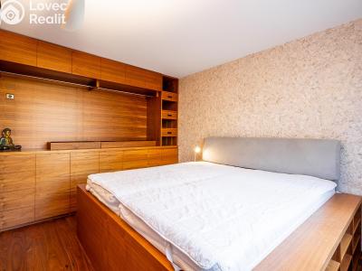 Prodej bytu 3+KK Průhonice, Na Sídlišti III 402 č. 28