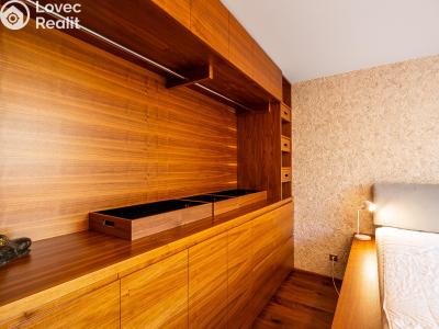 Prodej bytu 3+KK Průhonice, Na Sídlišti III 402 č. 30