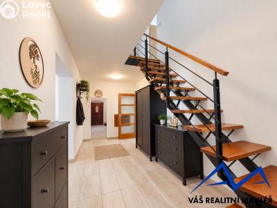 Продаж офісного приміщення Příbor, Kašnice č. 7