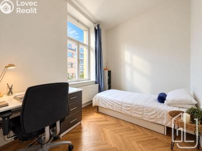 Продаж квартири 3+KK Praha, Holečkova č. 4