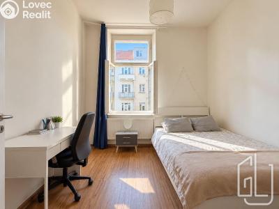 Продаж квартири 3+KK Praha, Holečkova č. 8