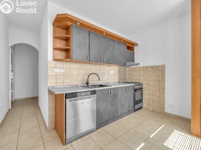 Sale apartment 2+1 Pardubice, Erno Košťála 957 č. 4