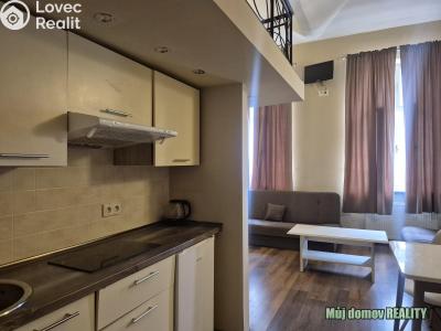 Rent apartment building Praha, Křižíkova č. 2