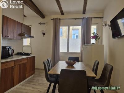 Pronájem činžovního domu Praha, Křižíkova č. 12
