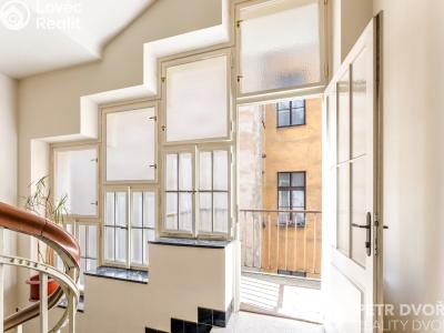 Sale apartment 3+KK Praha, Růžová č. 21
