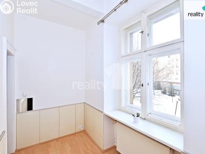 Pronájem bytu 5+KK Praha 6, Kafkova č. 17