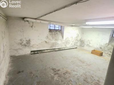 Rent warehouse Valašské Meziříčí, Poláškova č. 1