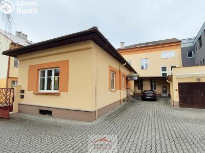 Rent warehouse Valašské Meziříčí, Poláškova č. 5
