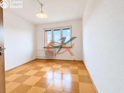 Sale apartment 3+1 Valašské Meziříčí, Květná č. 3