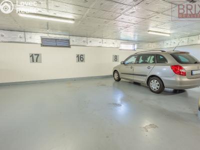 Prodej bytu 2+KK Praha, Jaroslava Foglara č. 8