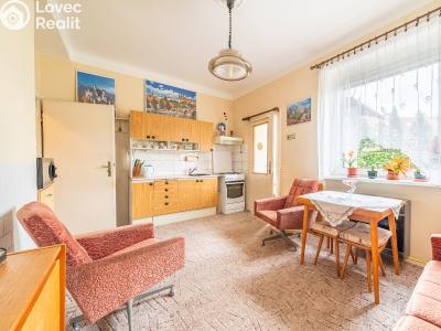 Продаж сімейного будинку Praha, Chrastavská č. 9