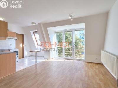Продажа квартиры 2+KK Hustopeče, Husova č. 1