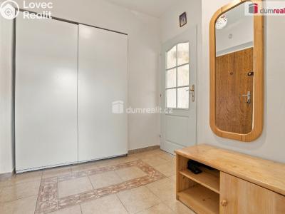 Sale apartment 2+1 Ostrov, Lidická č. 6
