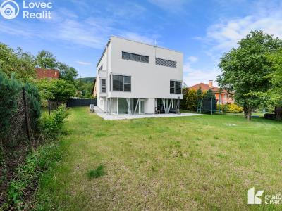 Pronájem rodinného domu Kopřivnice, Horní č. 24