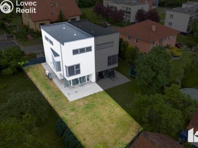 Pronájem rodinného domu Kopřivnice, Horní č. 27