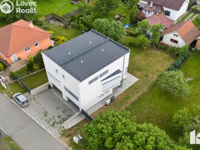 Pronájem rodinného domu Kopřivnice, Horní č. 32