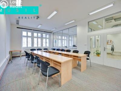 Pronájem obchodního prostoru Olomouc, Horní náměstí č. 6