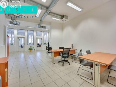 Pronájem obchodního prostoru Olomouc, Horní náměstí č. 8