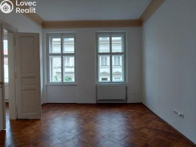 Pronájem bytu 3+KK Praha, Balbínova č. 6
