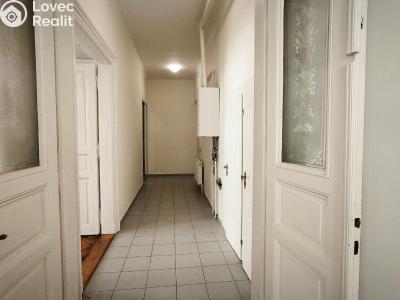 Pronájem bytu 3+KK Praha, Balbínova č. 12