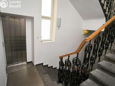 Pronájem bytu 3+KK Praha, Balbínova č. 17