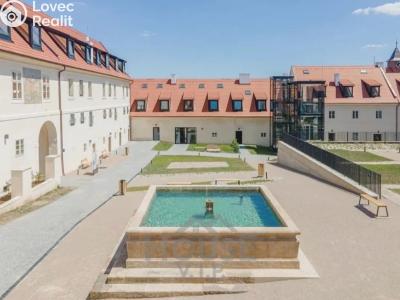 Sale apartment 2+KK Praha, Řeporyjská č. 7