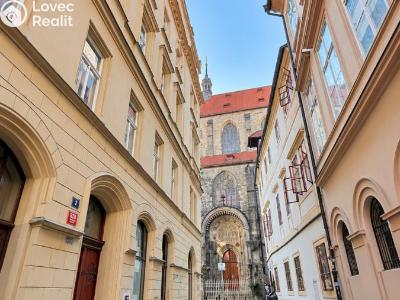 Pronájem bytu 2+1 Praha, Týnská ulička č. 11