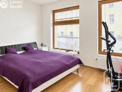 Pronájem bytu 2+KK Praha, Komunardů č. 3