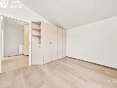 Pronájem rodinného domu Hostouň, U Tvrze 523 č. 12