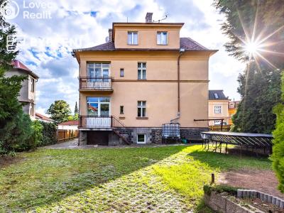 Sale multi-gen house Novosedlice, Husova č. 1