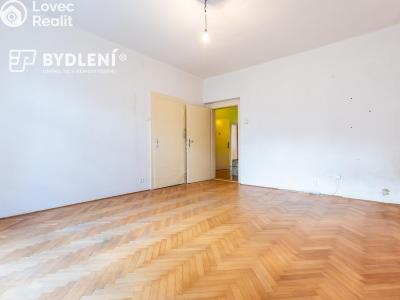 Sale multi-gen house Novosedlice, Husova č. 26