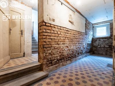 Sale multi-gen house Novosedlice, Husova č. 39
