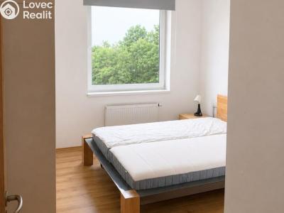Pronájem bytu 3+KK Praha, Křivatcová č. 2