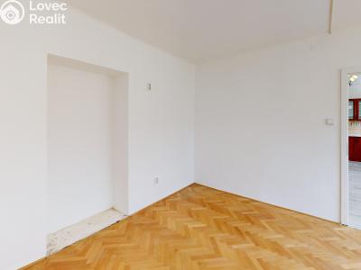 Rent apartment 2+KK Tmaň, Sídliště 145 č. 5