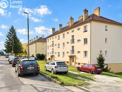 Rent apartment 2+KK Tmaň, Sídliště 145 č. 7