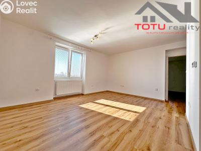Rent apartment 3+KK Jaroměř, Hrubínova č. 4
