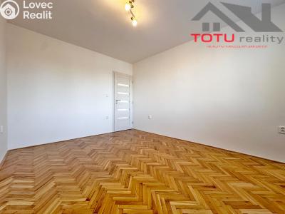 Rent apartment 3+KK Jaroměř, Hrubínova č. 8