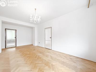 Prodej bytu 3+1 Hlubočky, Dukelských hrdinů 333 č. 8