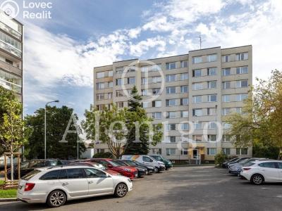 Prodej bytu 2+KK Praha, Kostřínská č. 1
