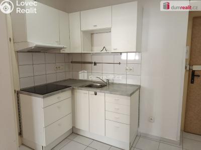 Pronájem bytu 2+KK Praha 10, Za poštou č. 3