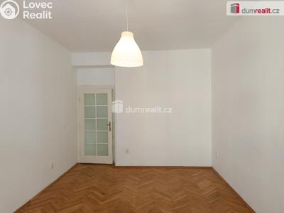 Pronájem bytu 2+KK Praha 10, Za poštou č. 8